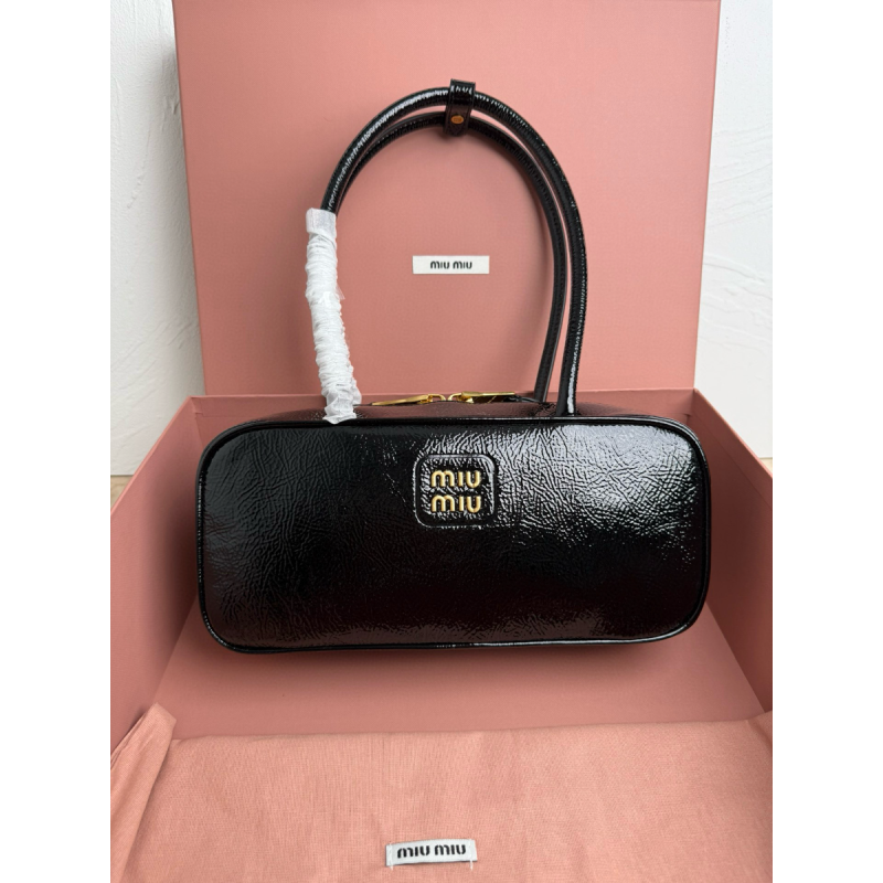 Miu Miu Beau naplak patent leather bag-Black