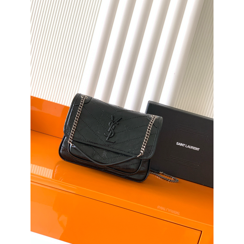 NIKI Baby aus Vintage-Leder