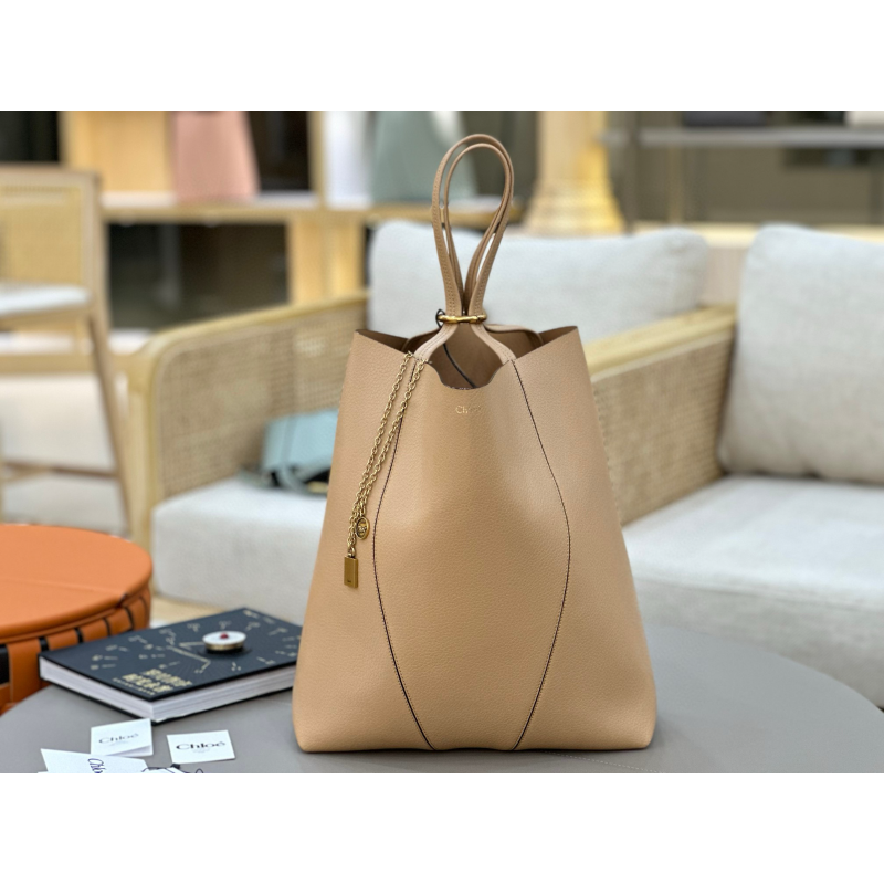chloe Große Spin Tote-Milk brown