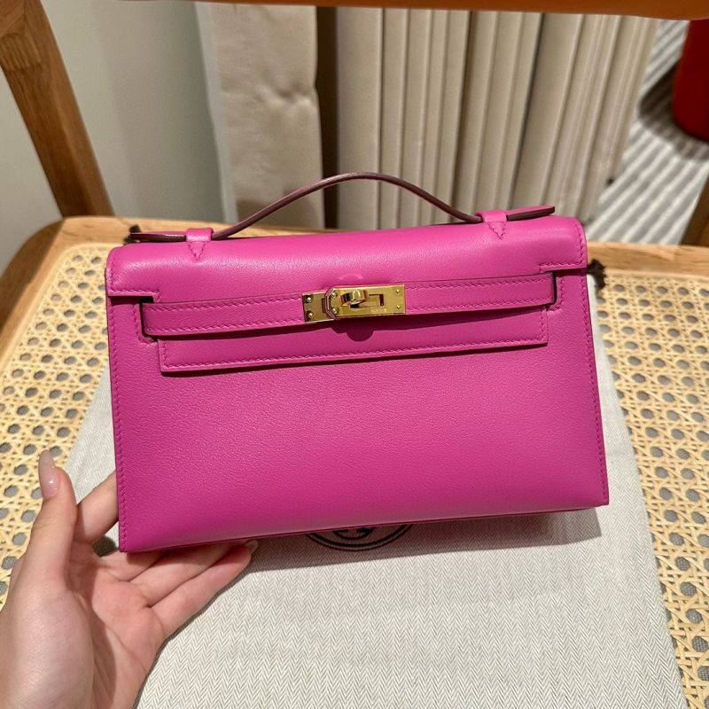 Hermes Kelly Pochette in Swift Leather-Magnolia