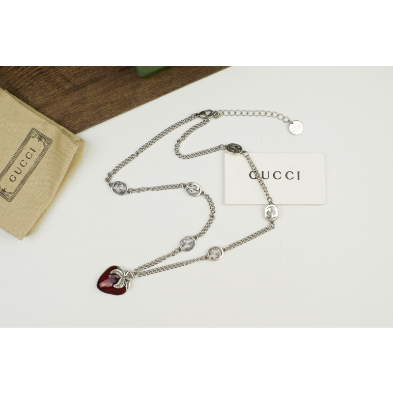 Bestklassige Gucci Halskette im Verkauf