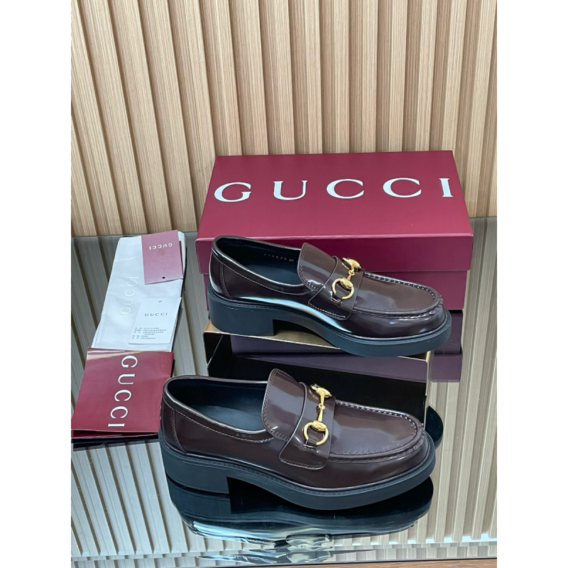 Damenloafer mit Horsebit