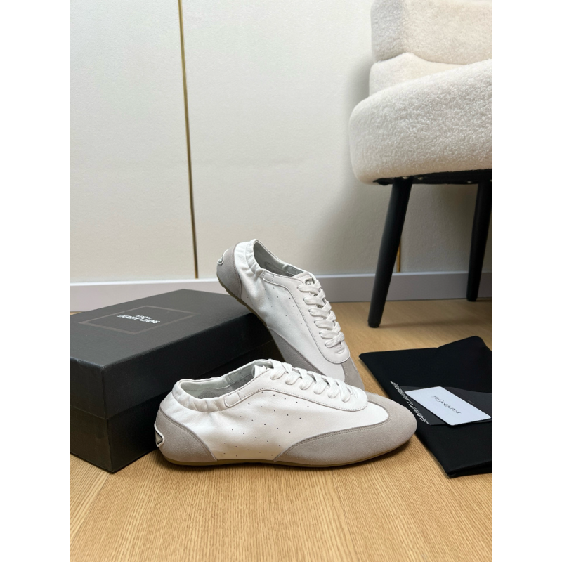 Lewis Sneaker aus genarbtem Leder, Size 35-41