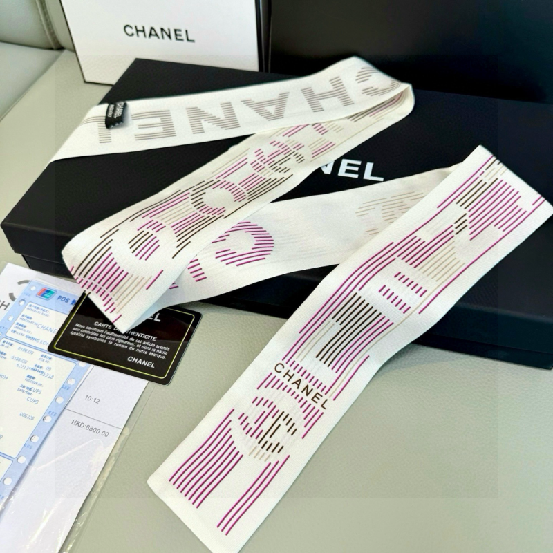Chanel Slim Bandeau