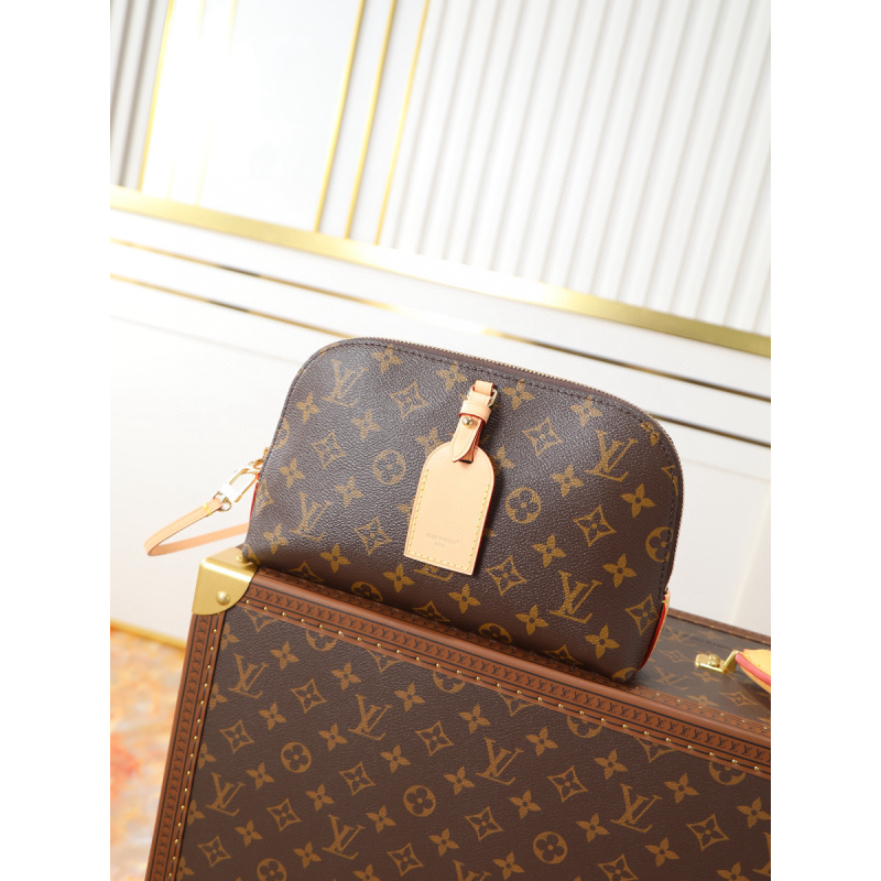 M26787 Tag Me Pouch MM Monogram Canvas  