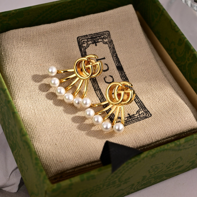 Top grade G Ohrringe im Verkauf