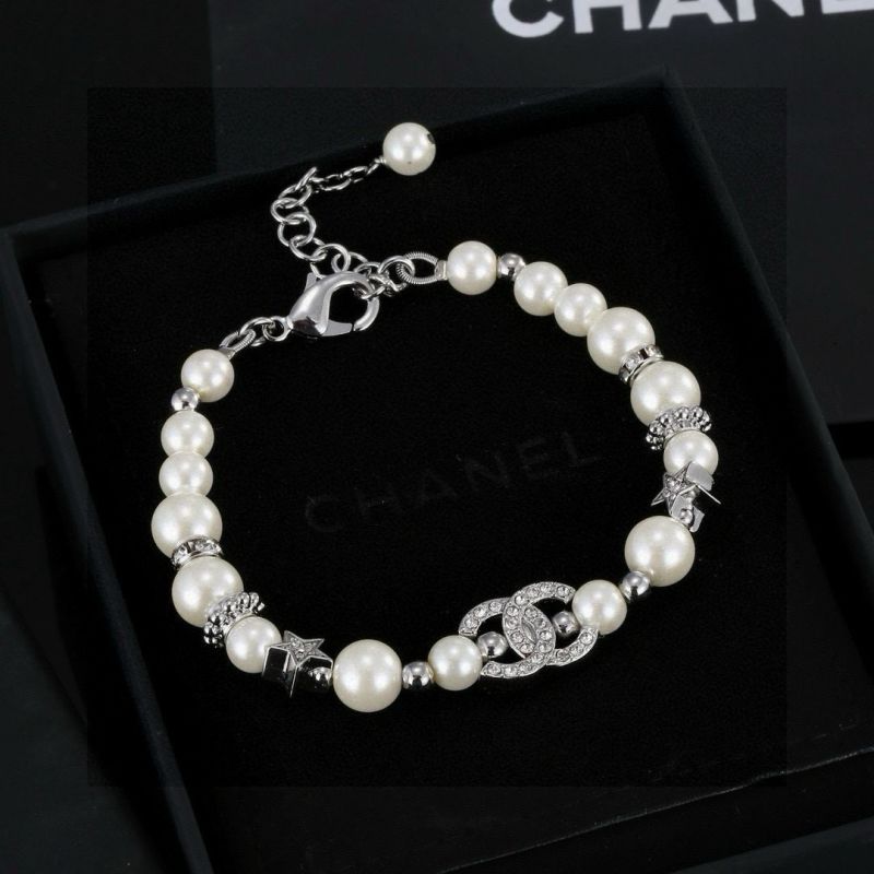 Hochwertiges Chanel Armband im Verkauf